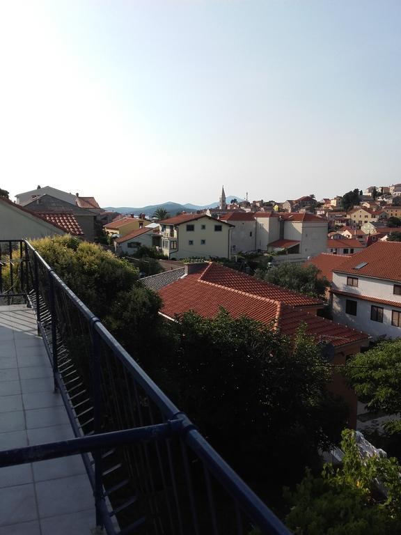Apartment Malvina Mali Losinj Exterior photo