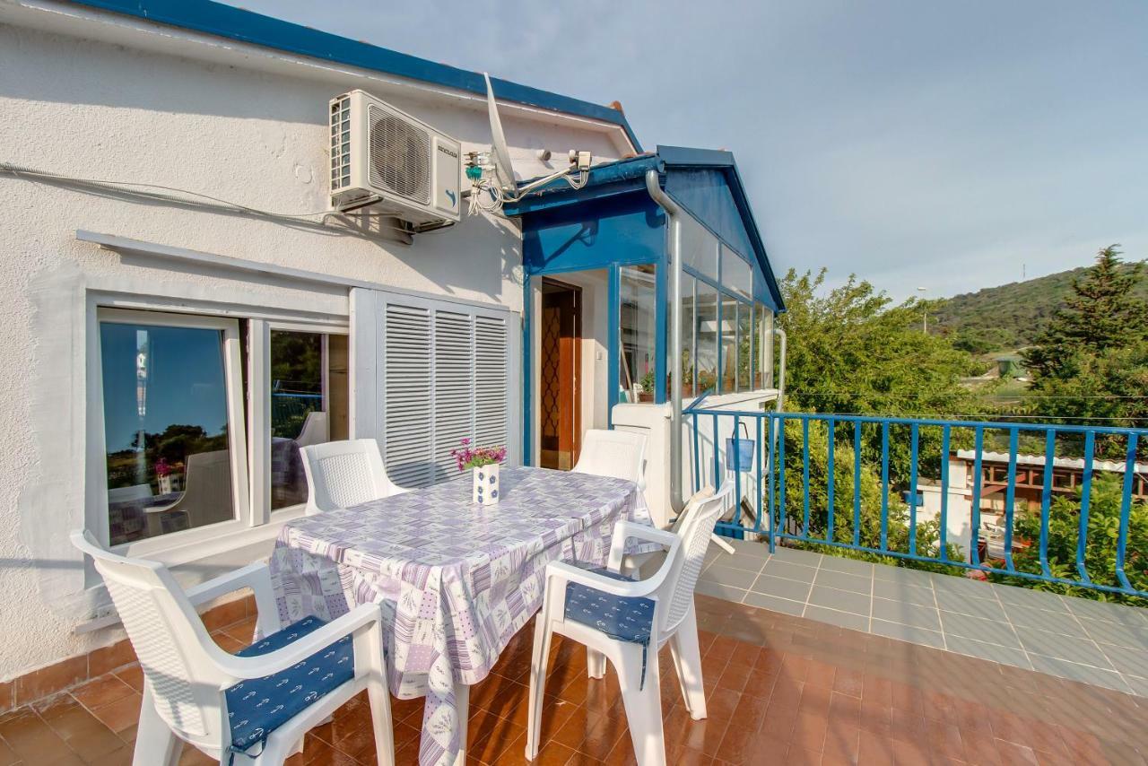 Apartment Malvina Mali Losinj Exterior photo
